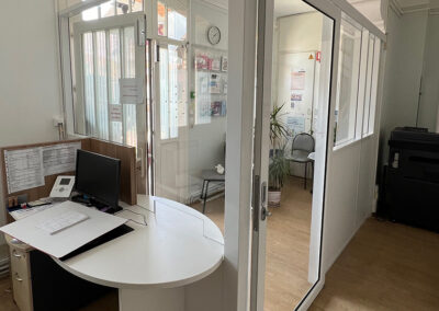 0-cloison-semi-vitree-bureaux