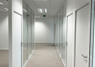 3-cloison-bureau-vitree-toute-hauteur