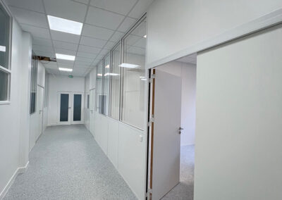 3-cloison-bureaux-amovible-semi-vitree