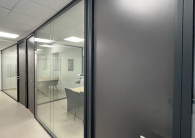 3-cloisonnement-bureaux-vitres