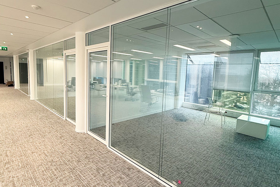 Velizy-Villacoublay-78-Plateau-bureaux-Cloison-vitree