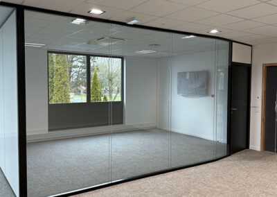 bureaux-cloison-vitree-amovible