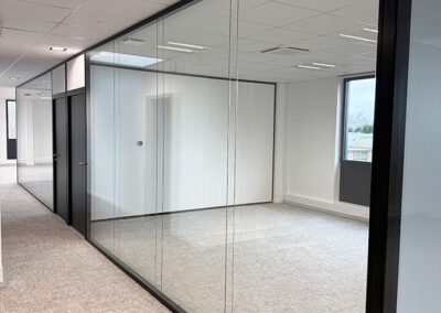 cloison-amovible-vitree-bureaux