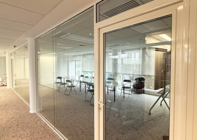 cloison-bureau-vitree-toute-hauteur