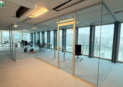 cloison-vitree-bureaux-bord-a-bord