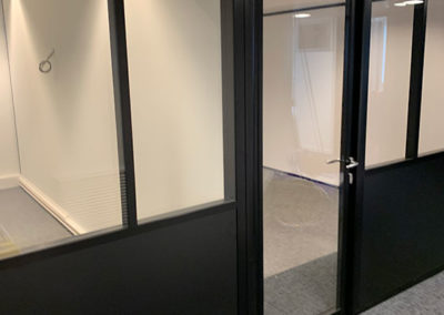 Cloison semi-vitrée bureau